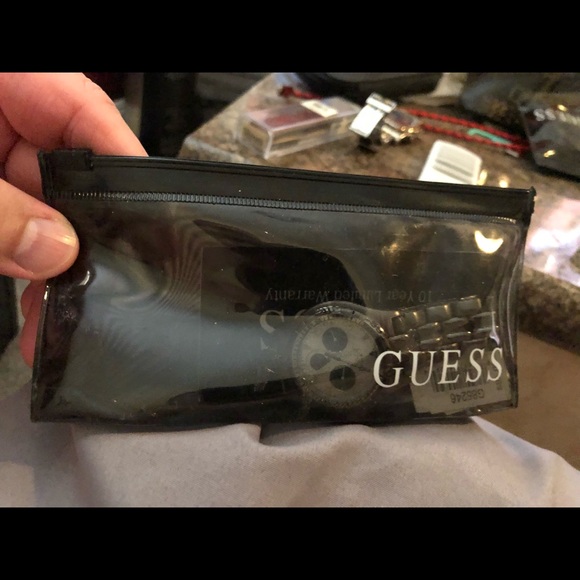 Guess watch - Picture 2 of 6